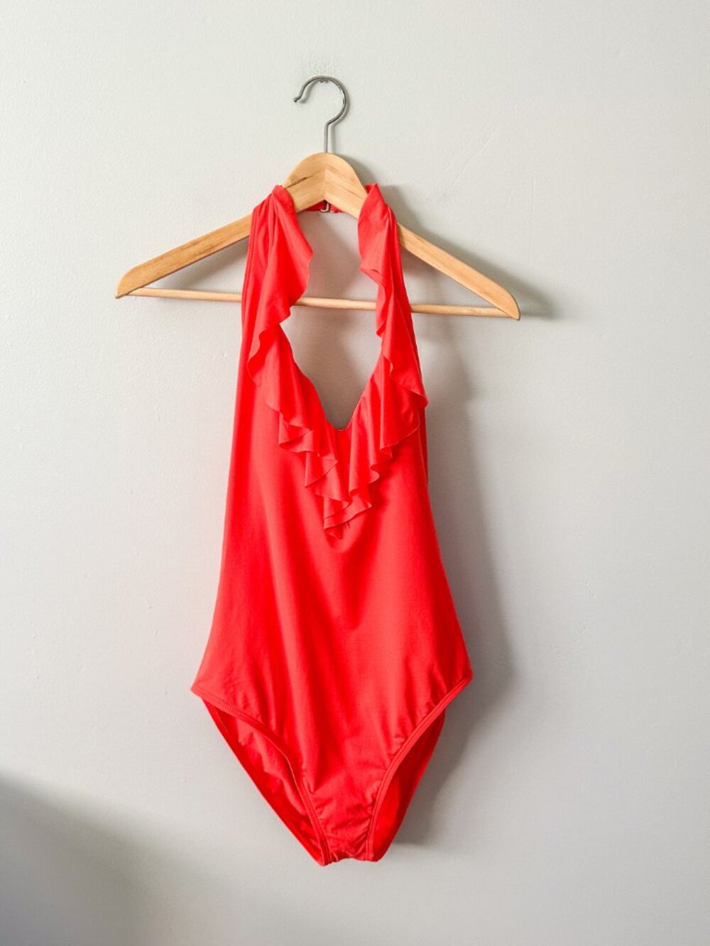 La Blanca By Rod Beattie Coral Ruffle Swimsuit